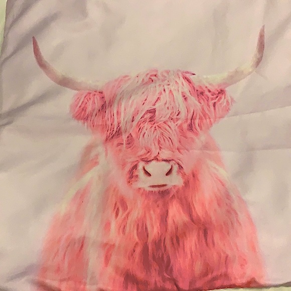 Peach Throw pillow Yak - Picture 2 of 3